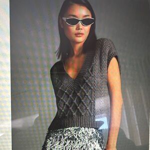 Maeve Wills Cropped Cable-Knit Sweater